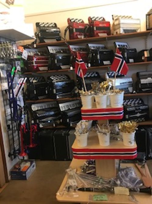 Hovedbilde Trekkspill rekvisita vi fører, men som ikke ...